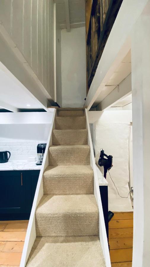 Spindrift Is A Beautiful Newly Refurbished Three Bedroom Private Family House Located On The Old Harbour And The Coastal Path In The Heart Of Beautiful Polperro Eksteriør bilde
